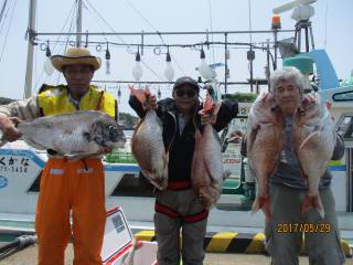 なかくに丸 釣果
