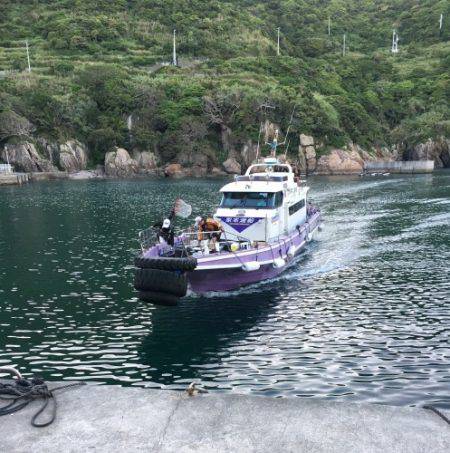 鵜来島家本渡船 釣果