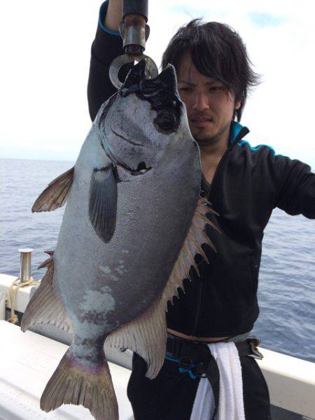 Blue.win 海人丸 釣果