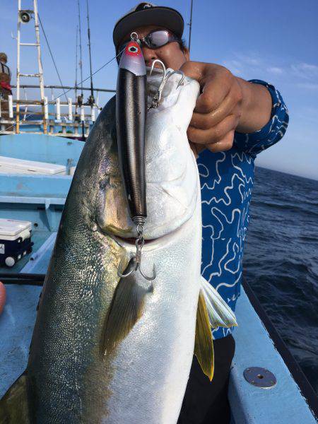 松鶴丸 釣果