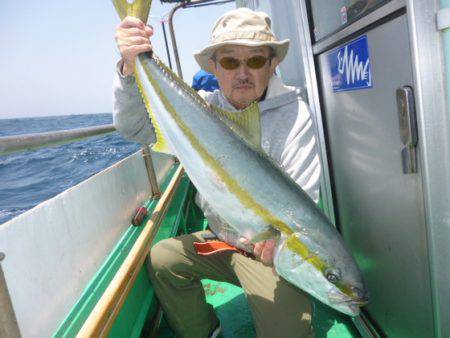 真祐丸 （しんゆうまる） 釣果