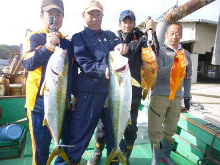 真祐丸 （しんゆうまる） 釣果