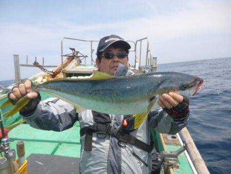 真祐丸 （しんゆうまる） 釣果