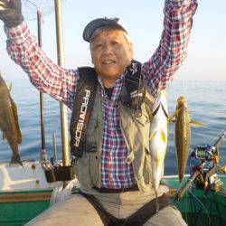 真祐丸 （しんゆうまる） 釣果