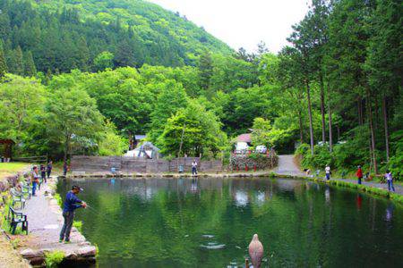 小菅トラウトガーデン 釣果