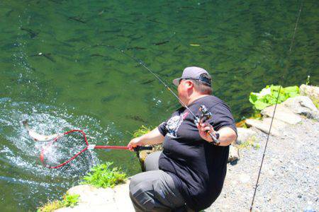小菅トラウトガーデン 釣果