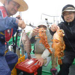 真祐丸 (しんゆうまる) 釣果