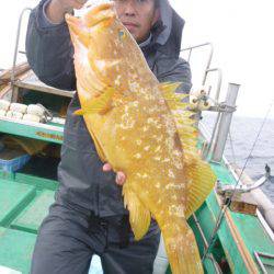 真祐丸 （しんゆうまる） 釣果