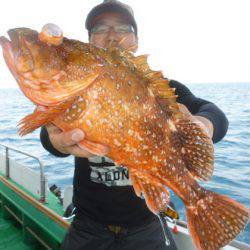 真祐丸 （しんゆうまる） 釣果