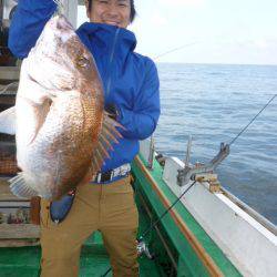 真祐丸 (しんゆうまる) 釣果