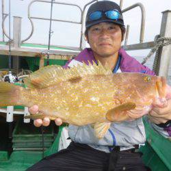 真祐丸 （しんゆうまる） 釣果