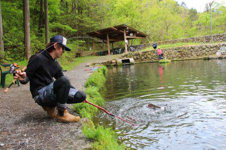 小菅トラウトガーデン 釣果