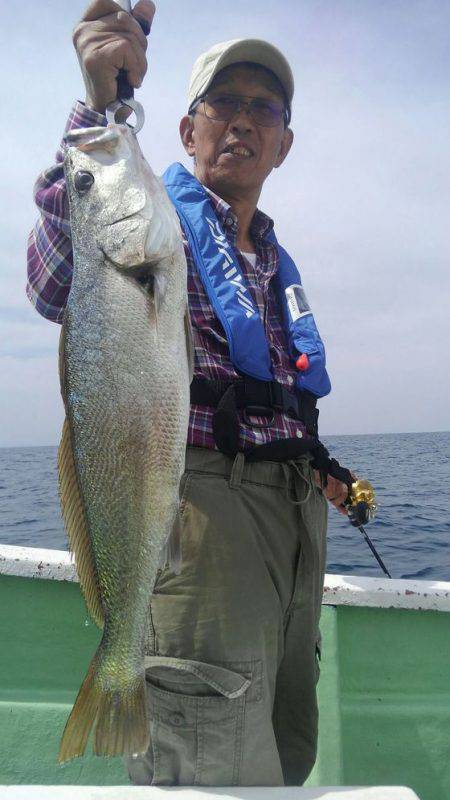 遊漁船 新鋭丸 釣果