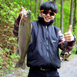 小菅トラウトガーデン 釣果