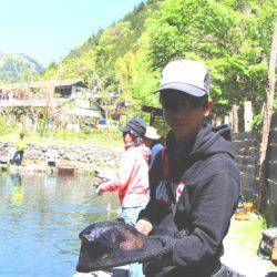 小菅トラウトガーデン 釣果