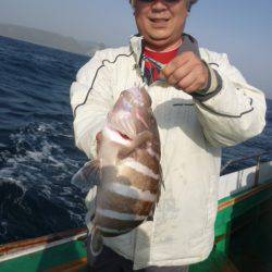 真祐丸 （しんゆうまる） 釣果