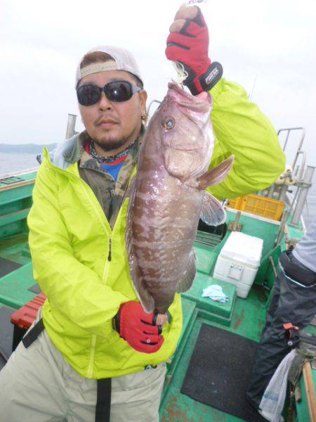 真祐丸 （しんゆうまる） 釣果