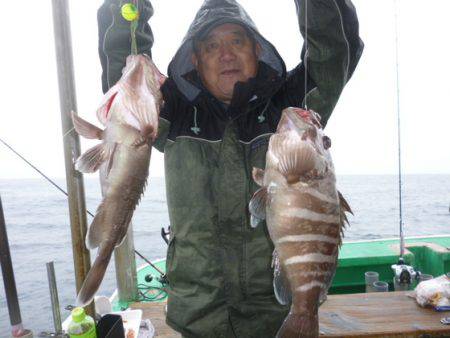 真祐丸 (しんゆうまる) 釣果