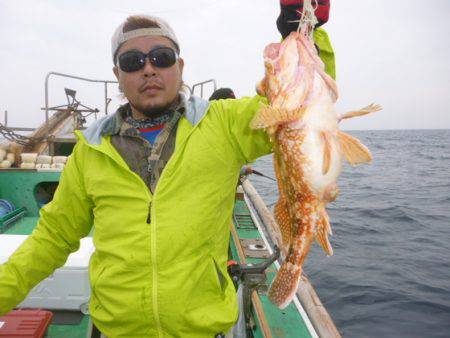 真祐丸 （しんゆうまる） 釣果