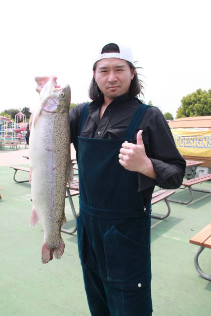 としまえんフィッシングエリア 釣果