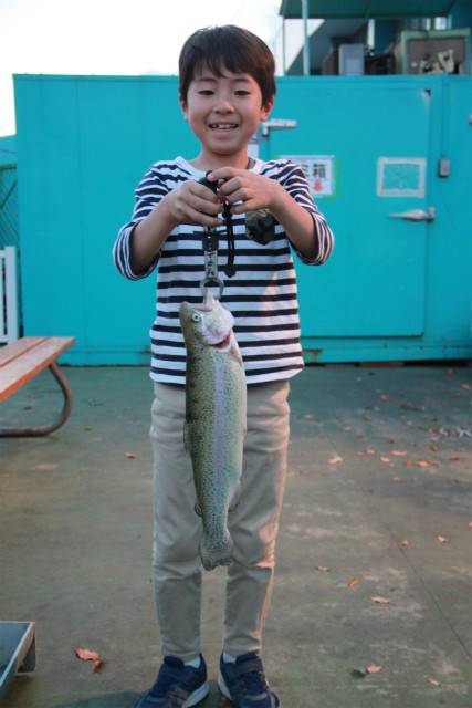 としまえんフィッシングエリア 釣果