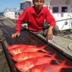 晃山丸 釣果