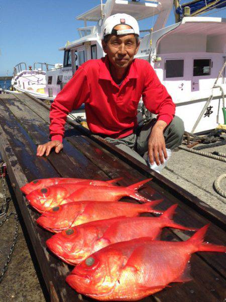 晃山丸 釣果