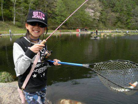 平谷湖フィッシングスポット 釣果