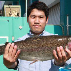 としまえんフィッシングエリア 釣果