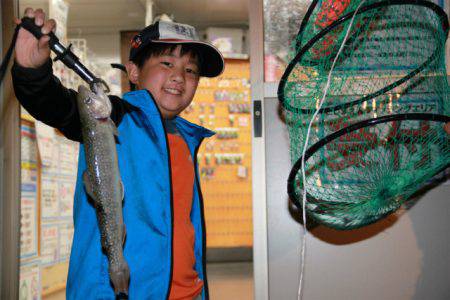 としまえんフィッシングエリア 釣果