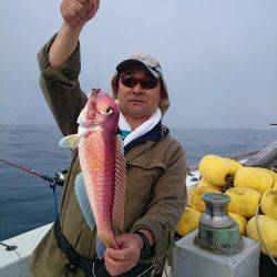 エンペラー 釣果