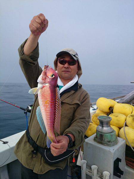 エンペラー 釣果