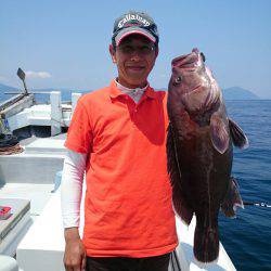 エンペラー 釣果