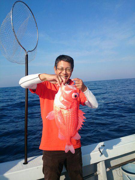 エンペラー 釣果