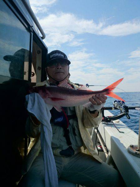 エンペラー 釣果