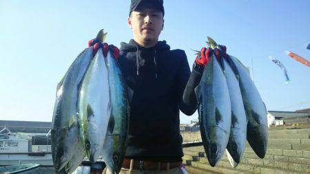 サンマリン 釣果