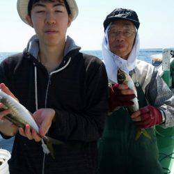 金沢八景鴨下丸 釣果