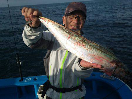 丸万釣船 釣果
