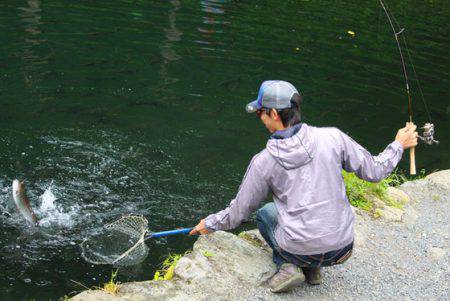 小菅トラウトガーデン 釣果