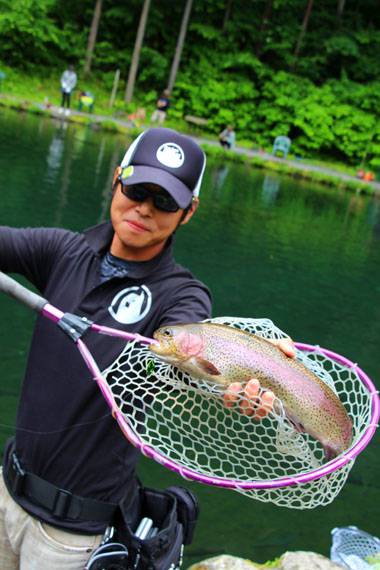 小菅トラウトガーデン 釣果