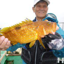 真祐丸 (しんゆうまる) 釣果