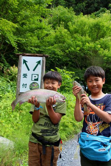 小菅トラウトガーデン 釣果