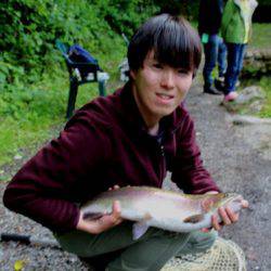 小菅トラウトガーデン 釣果