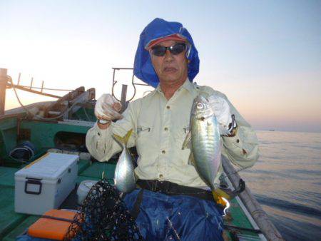 真祐丸 (しんゆうまる) 釣果