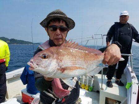 遊漁船 ニライカナイ 釣果