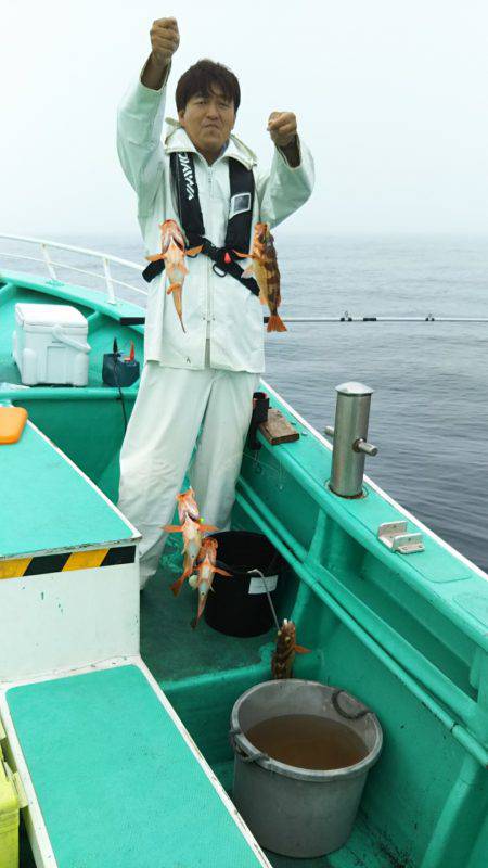 モンロー号 釣果