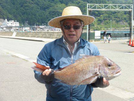 海釣り公園みかた 釣果