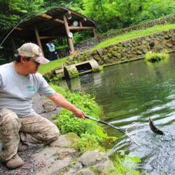 小菅トラウトガーデン 釣果
