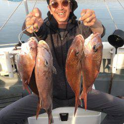 さんさん丸 釣果