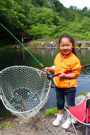 小菅トラウトガーデン 釣果